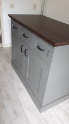 commode 1.jpg