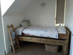 bed 24.jpg