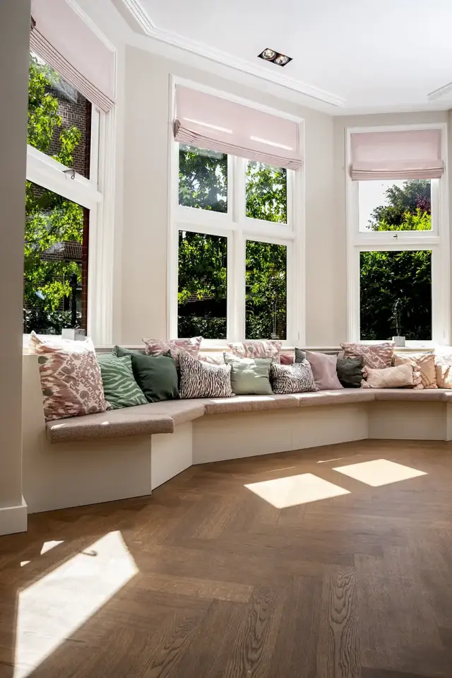 Banken ons vakmanschap vanvugtmeubelninterieurbouw